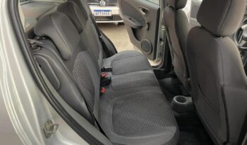 
									Fiat Palio  Attractiv 1.4 full								