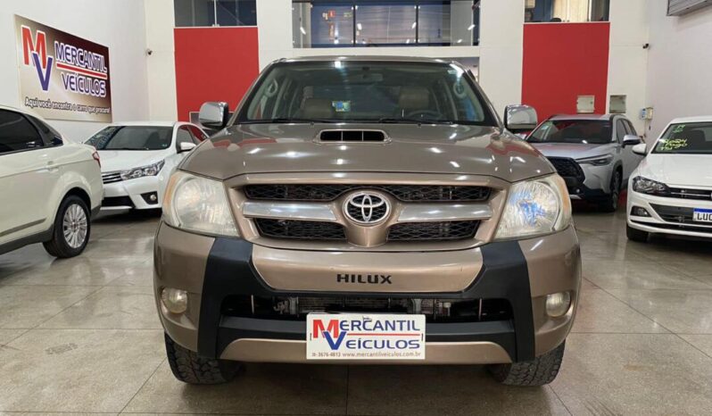 
								Toyota Hilux  SRV 3.0 4X2 full									