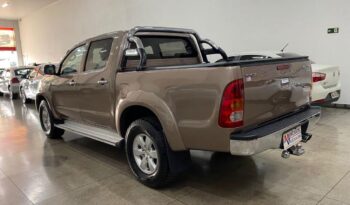 
									Toyota Hilux  SRV 3.0 4X2 full								