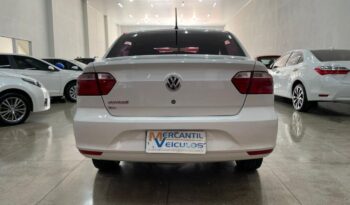 
									Volkswagen Voyage  1.6 full								