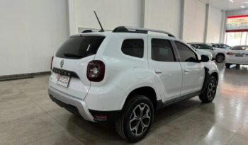 
									Renault Duster  1.6 Iconic full								