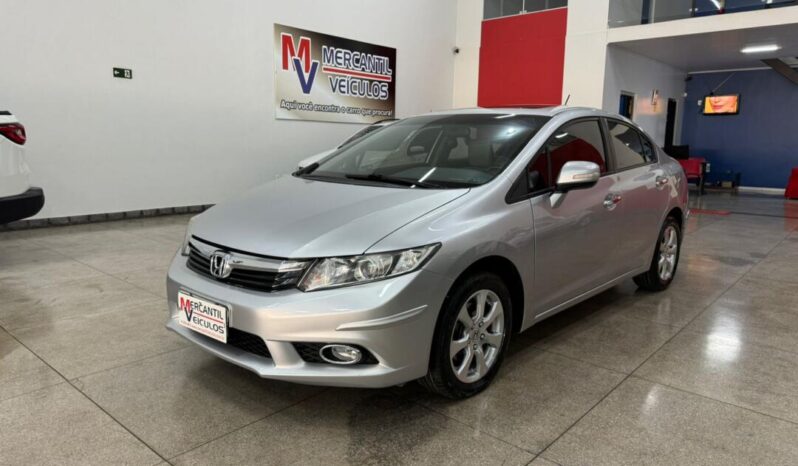 
								Honda Civic  1.8 EXS full									