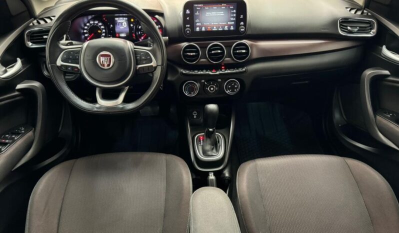 
								Fiat Cronos  1.8 Precision full									