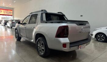 
									Renault Duster Oroch  1.6 Dynamique full								