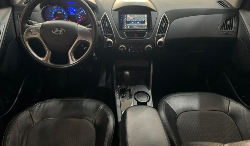 
								Hyundai IX35  2.0 full									