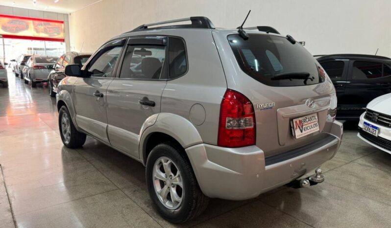 
								Hyundai Tucson  GL 20 L full									