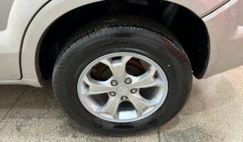 
									Hyundai Tucson  GL 20 L full								