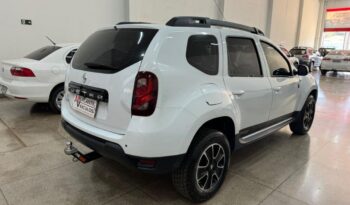 
									Renault Duster  D4x2 16 full								