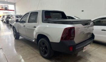 
									Renault Duster Oroch  4X2 full								