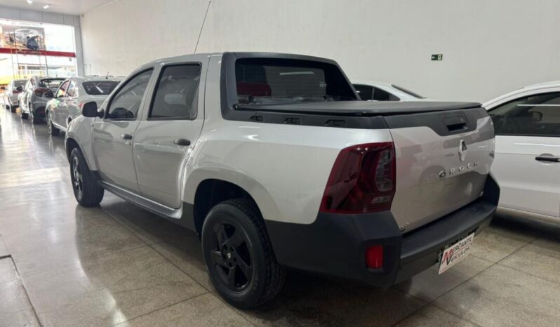 
								Renault Duster Oroch  4X2 full									