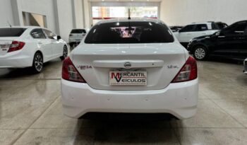 
									Nissan Versa  1.6 full								