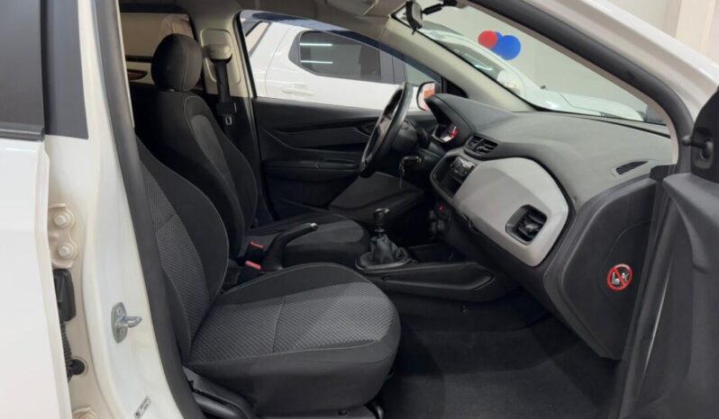 
								Chevrolet Onix  1.0 JOY Black full									