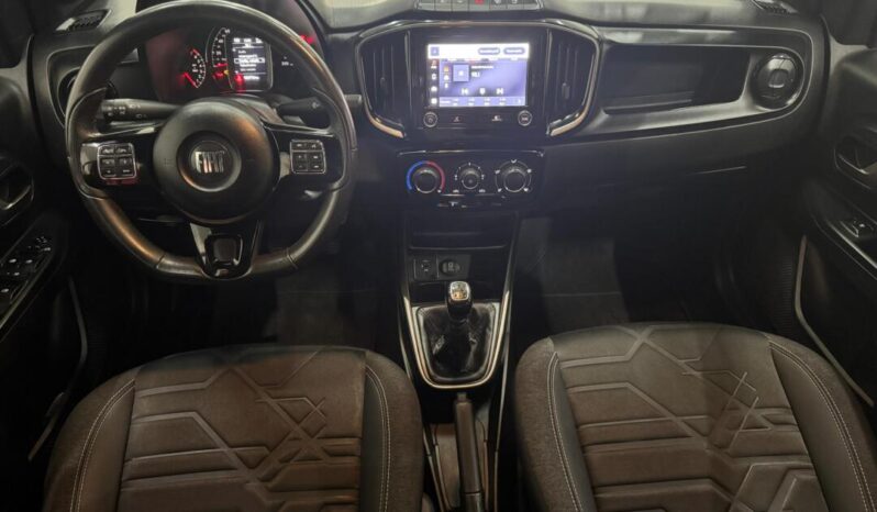 
								Fiat Strada  1.3 Volcano full									