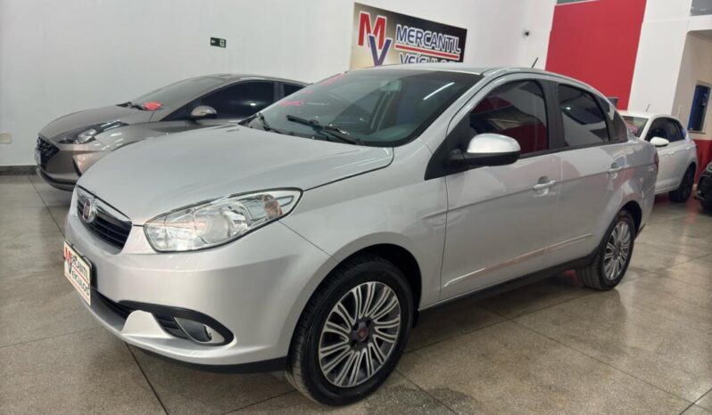 
								Fiat Grand Siena  1.6 Essence full									