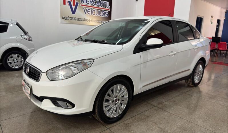 
								Fiat Grand Siena  1.6 Essence full									