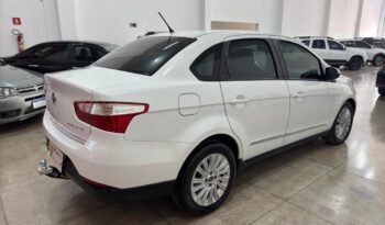 
									Fiat Grand Siena  1.6 Essence full								
