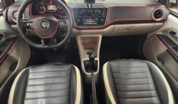 
									Volkswagen UP  1.0 Turbo Move TSI full								