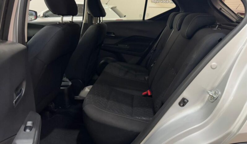 
								Nissan Kicks  1.6 Sense full									