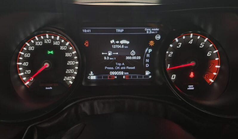
								Fiat Cronos  1.8 Precision full									