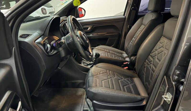 
								Fiat Strada  1.3 Volcano full									