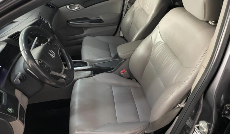 
								Honda Civic  2.0 LXR full									