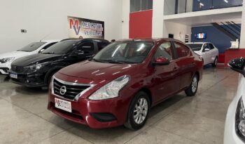
									Nissan Versa  1.6 SV full								