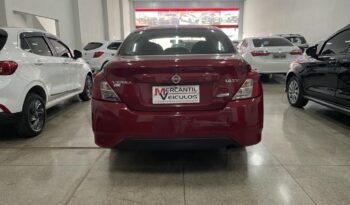 
									Nissan Versa  1.6 SV full								