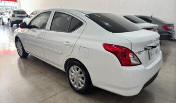 
									Nissan Versa  1.6 V-drive full								