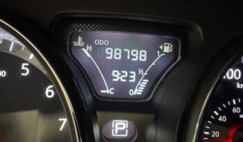 
									Nissan Versa  1.6 V-drive full								