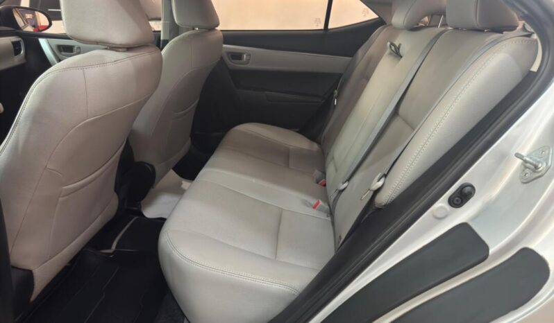 
								Toyota Corolla  2.0 XEI full									