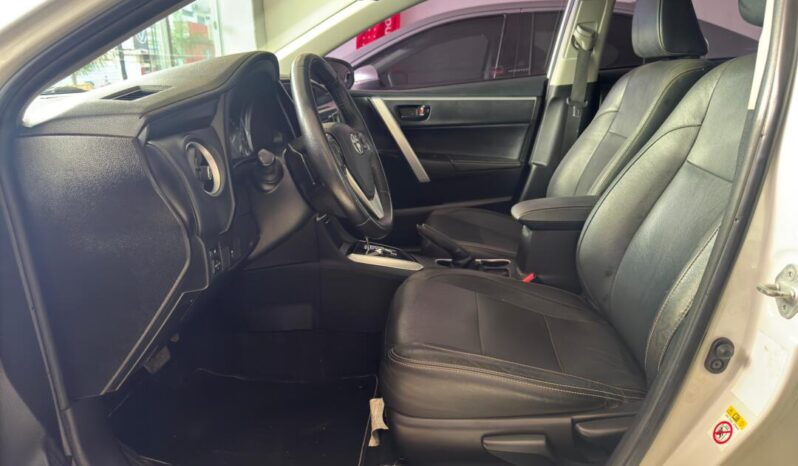 
								Toyota Corolla  2.0 XEI full									