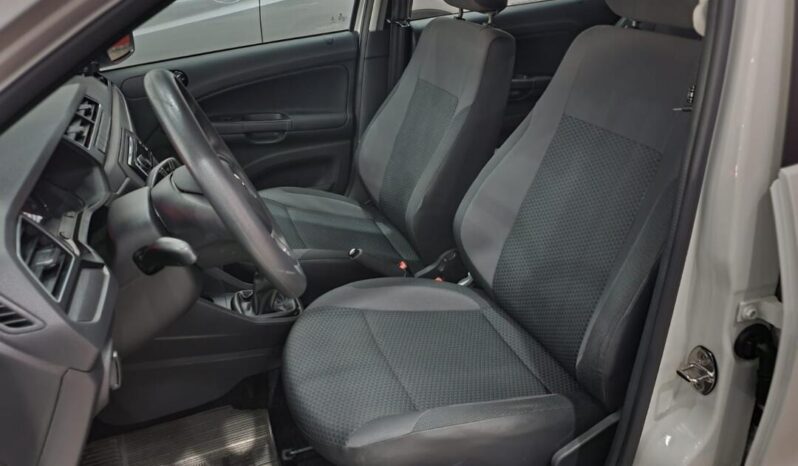 
								Volkswagen Gol  1.0 G7 full									