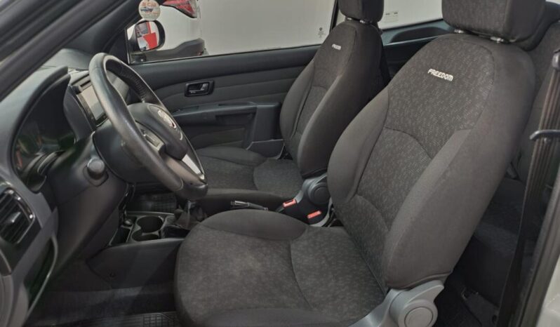 
								Fiat Strada  1.4 Freedom full									