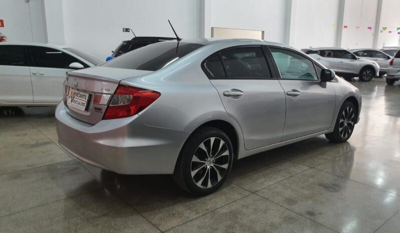 
								Honda Civic  2.0 LXR full									