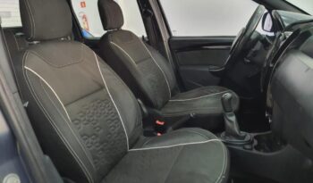 
									Renault Duster Oroch  1.6 Dynamique full								