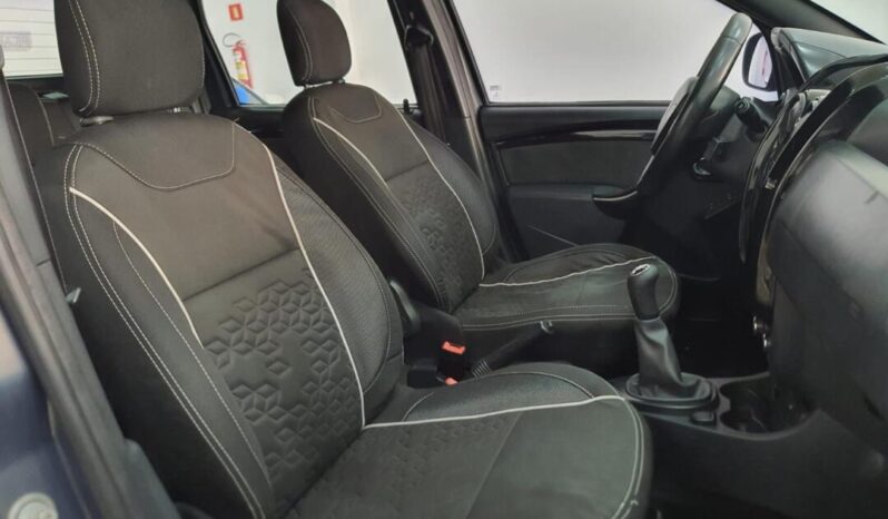 
								Renault Duster Oroch  1.6 Dynamique full									