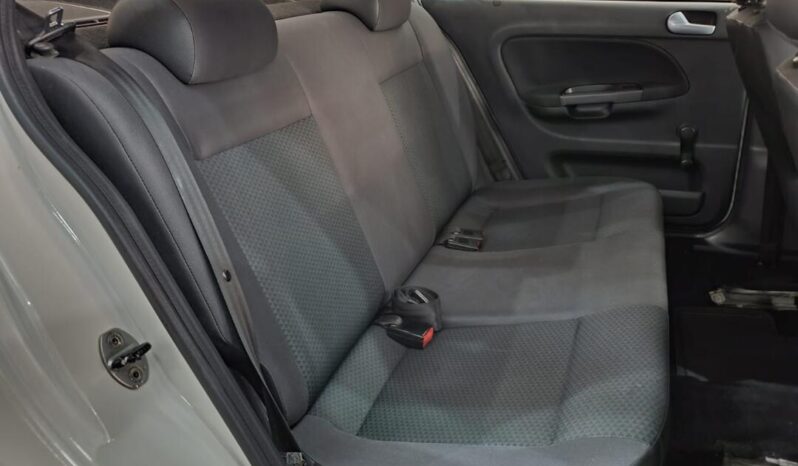 
								Volkswagen Voyage  1.0 Trendline full									