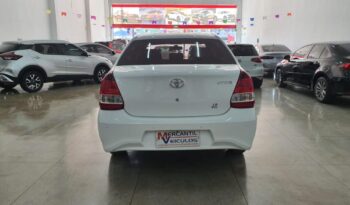 
									Toyota Etios  1.5 X Plus full								