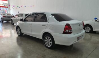 
									Toyota Etios  1.5 X Plus full								