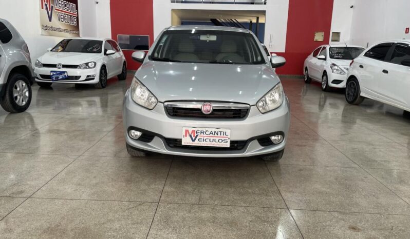 
								Fiat Grand Siena  1.6 Essence full									