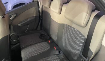 
									Fiat Grand Siena  1.6 Essence full								