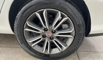 
									Fiat Cronos  1.8 Precision full								