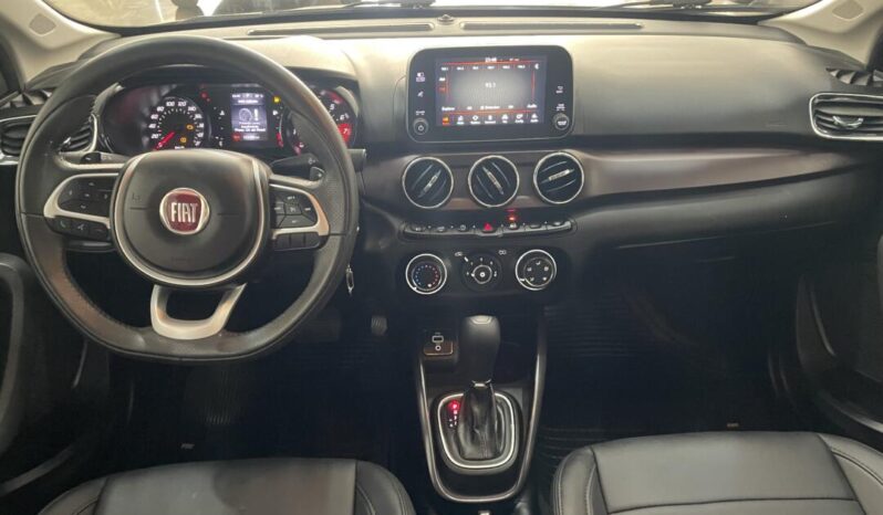 
								Fiat Cronos  1.8 Precision full									