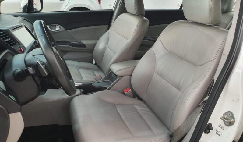 
								Honda Civic  2.0 LXR full									