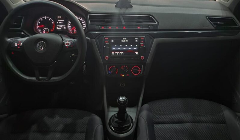 
								Volkswagen Voyage  1.6 Confortline full									