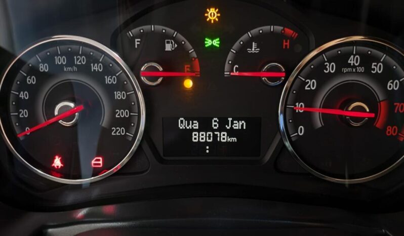 
								Fiat Grand Siena  1.4 Attractive full									