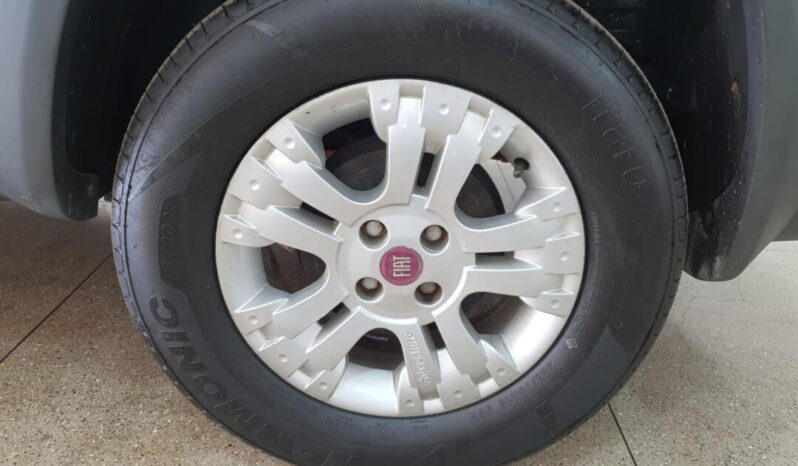 
								Fiat Palio  1.8 Weekend Adventure Manual full									