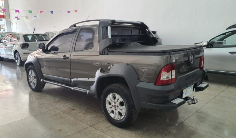
								Fiat Strada  1.8 Adventure full									