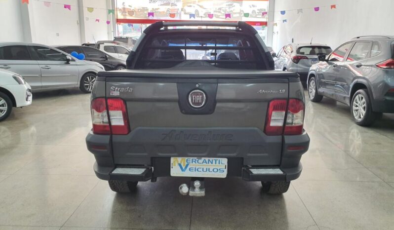 
								Fiat Strada  1.8 Adventure full									