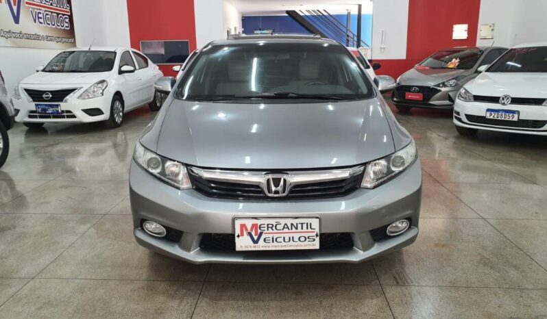 
								Honda Civic  1.8 EXS full									